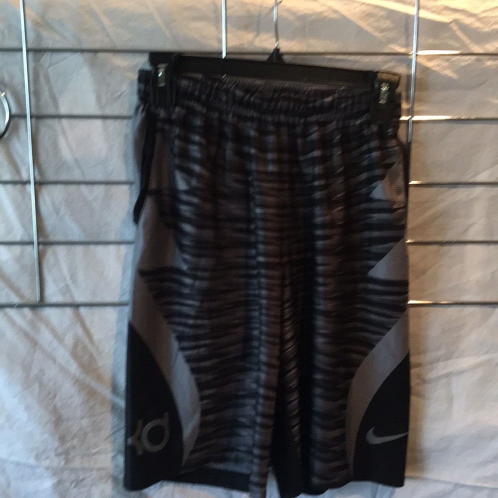 Boy’s shorts